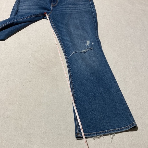 HUDSON | NWOT Distressed Barbara Bootcut Jean - Picture 13 of 15